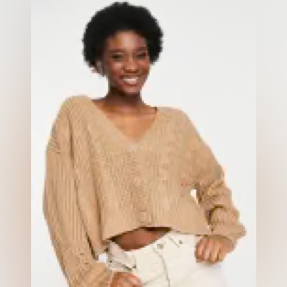 Stradivarius boxy cardigan in beige OOS size small - Picture 1 of 8